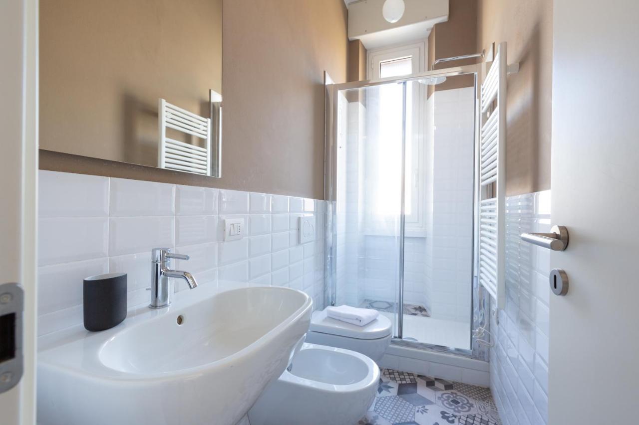 Porta Nuova Bright Studio With Balcony ميلان المظهر الخارجي الصورة